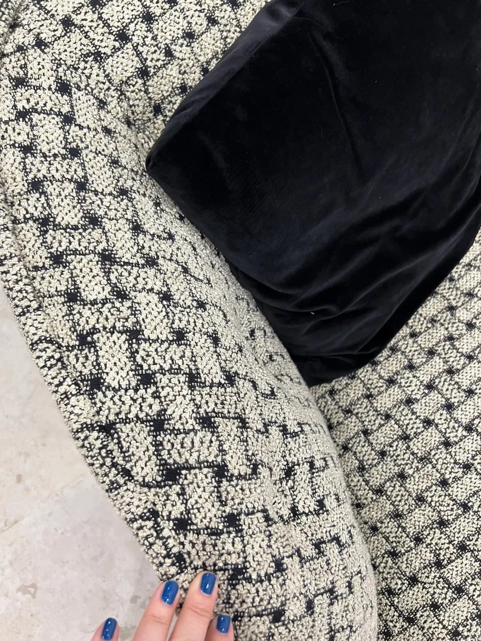Текстиль с крупным принтом “плетенка”